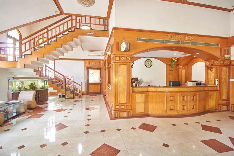 Green Coconut Resort Ченнаї Екстер'єр фото